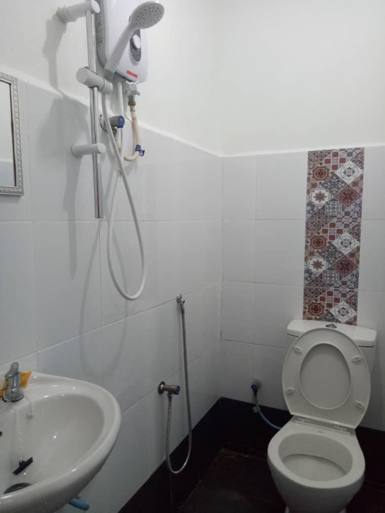Langkawi Western Motel Pantai Cenang  Εξωτερικό φωτογραφία